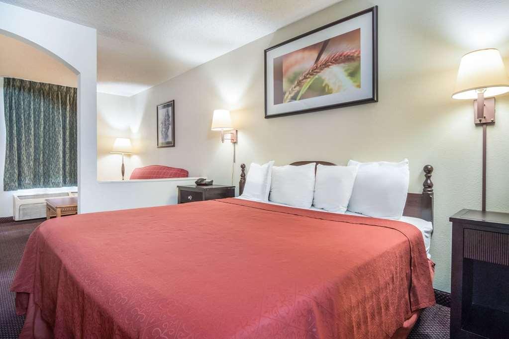 Econo Lodge Inn&Suites Sweetwater Habitación foto